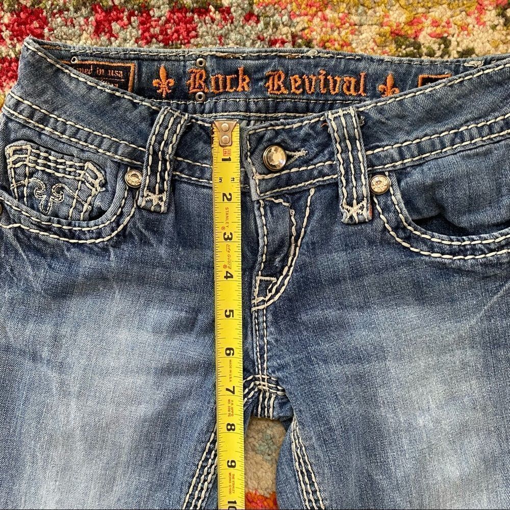Rock Revival Alanis Rhinestone Capris Jeans - Picture 11 of 14